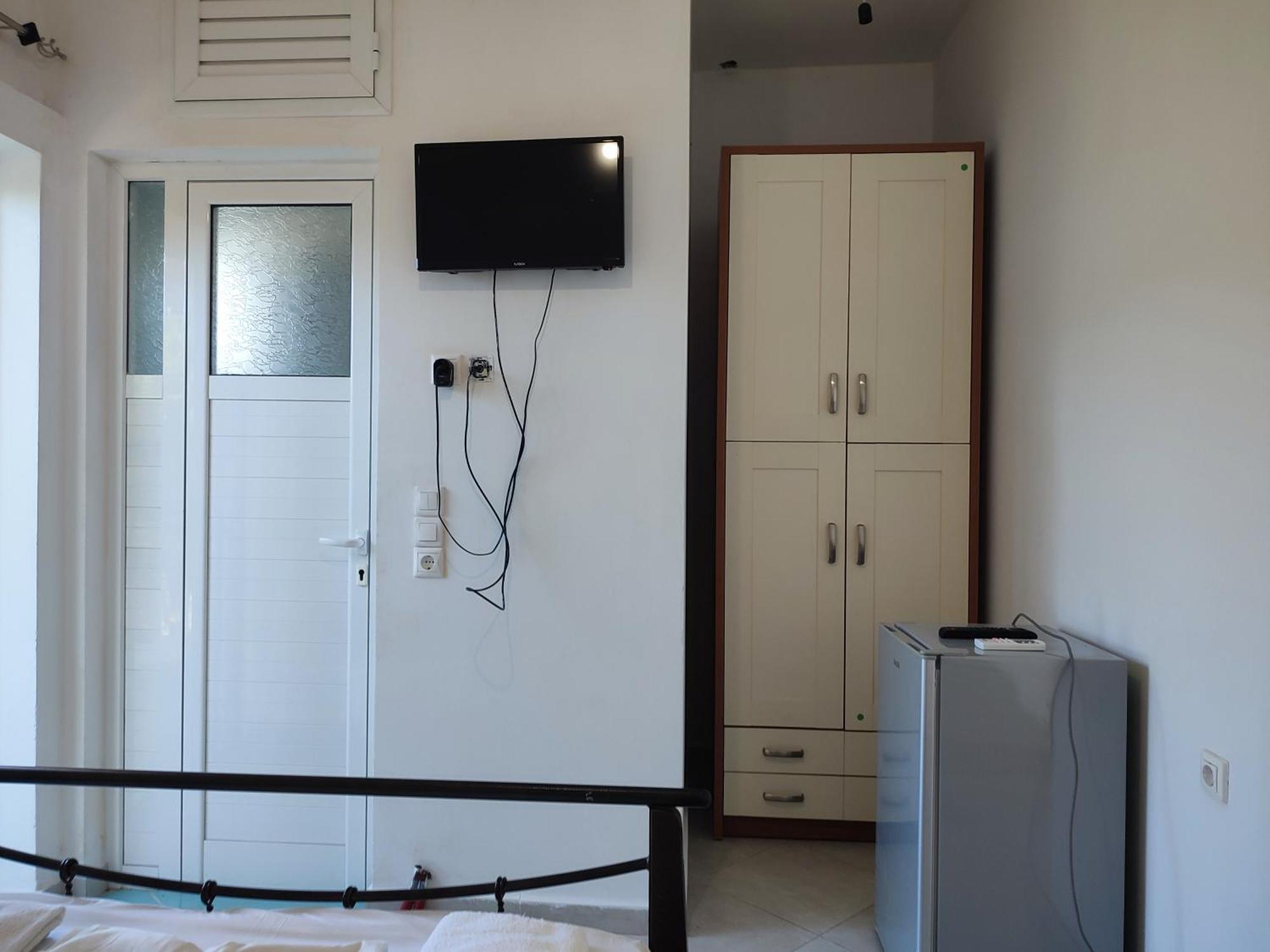 Petros rooms Himarë Habitación foto